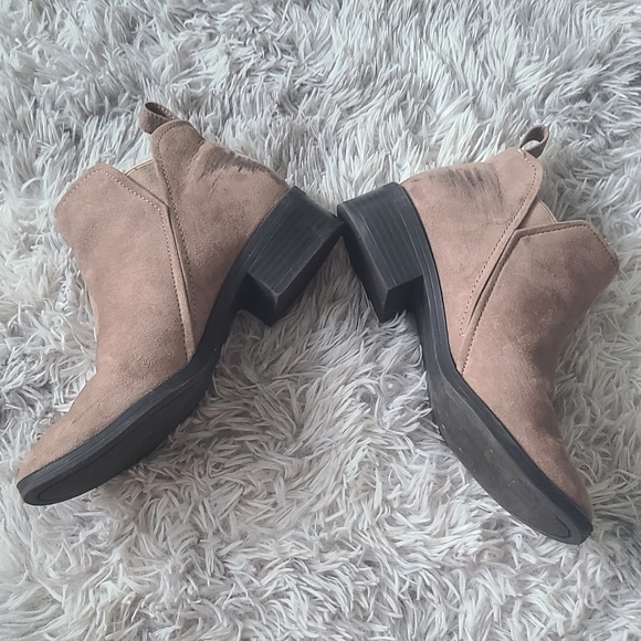 Lexi and abbie boots - Picture 2 of 2